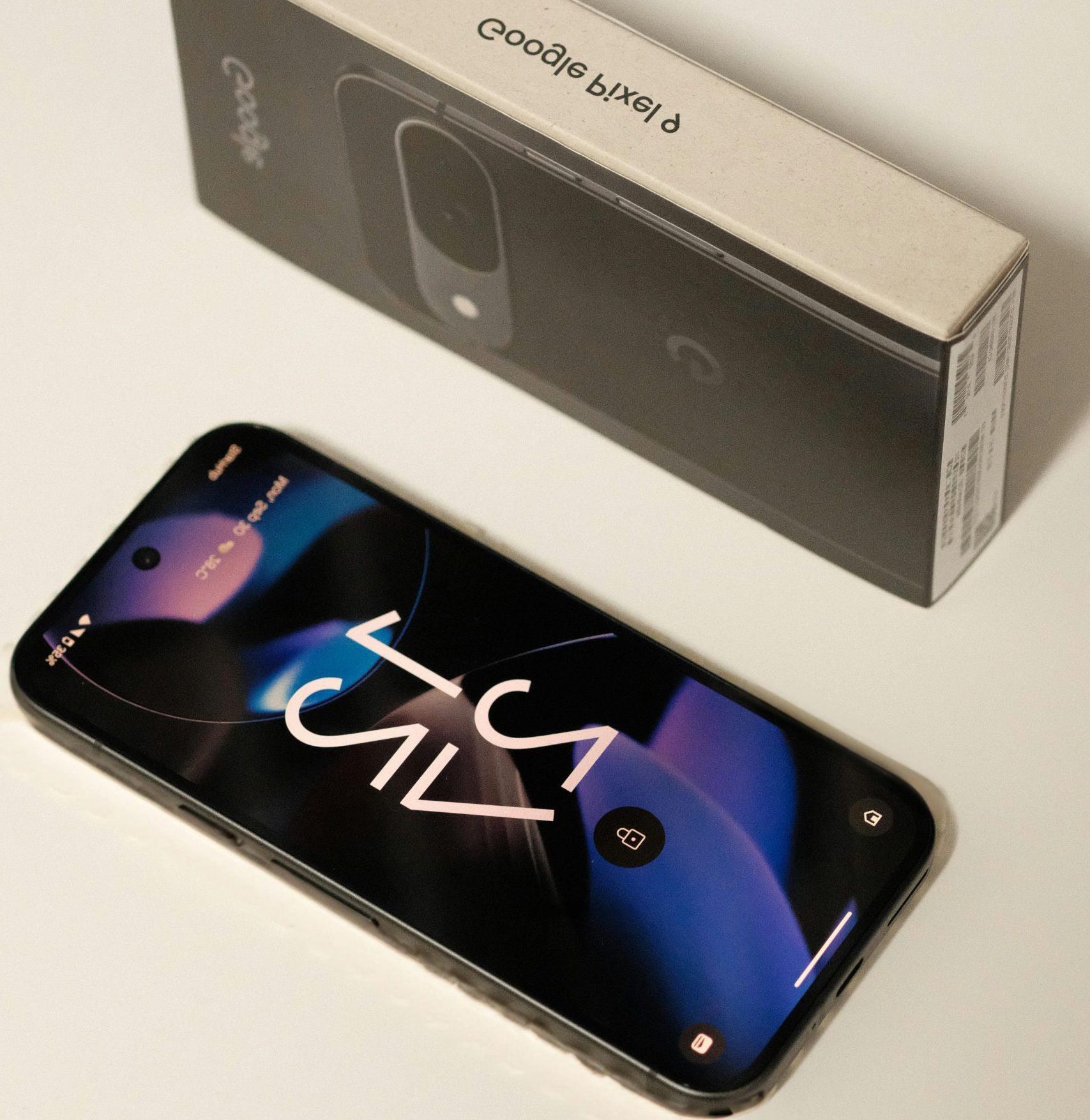 Google Pixel 9 front and back design with AMOLED screen and triple camera